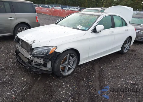2015 Mercedes-Benz C 300 Sport 4Matic из США, поврежденный, VIN 55SWF4KB0FU028565